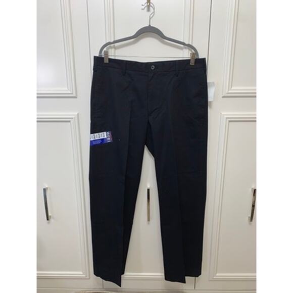 IZOD Men's Black‎ Chino Pants 36x32 Straight Fit Flat Front Casual - Picture 1 of 7
